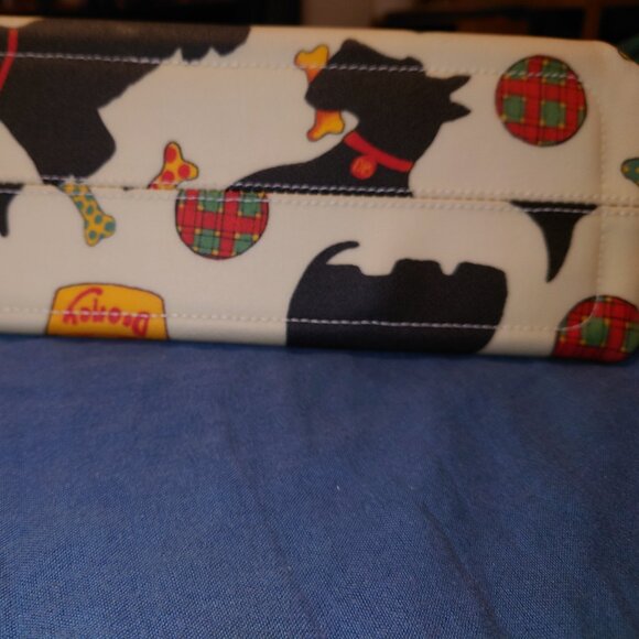 Dooney & Bourke Large Scottie Dog Purse and Wallet - Picture 3 of 15